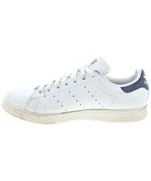 adidas รองเท้าผ้าใบ
