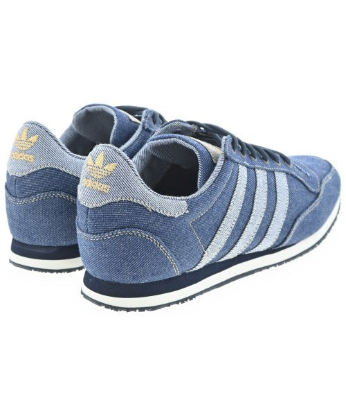 adidas รองเท้าผ้าใบ