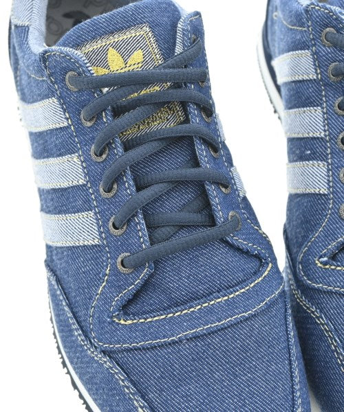 adidas รองเท้าผ้าใบ
