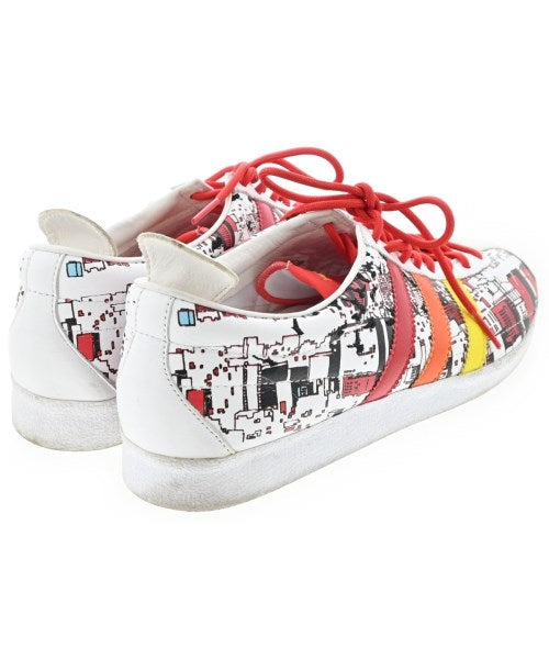 adidas รองเท้าผ้าใบ