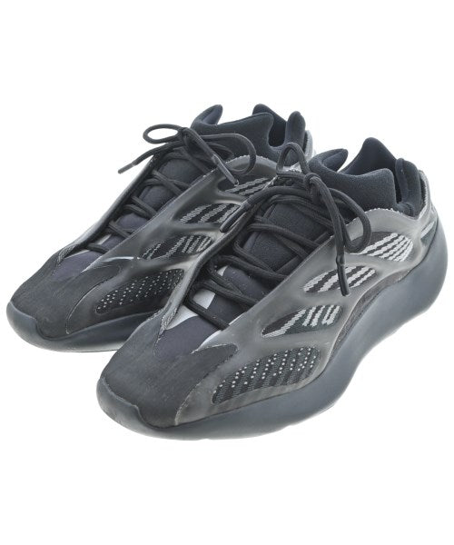 adidas รองเท้าผ้าใบ