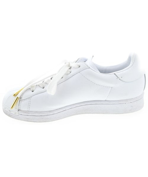 adidas รองเท้าผ้าใบ