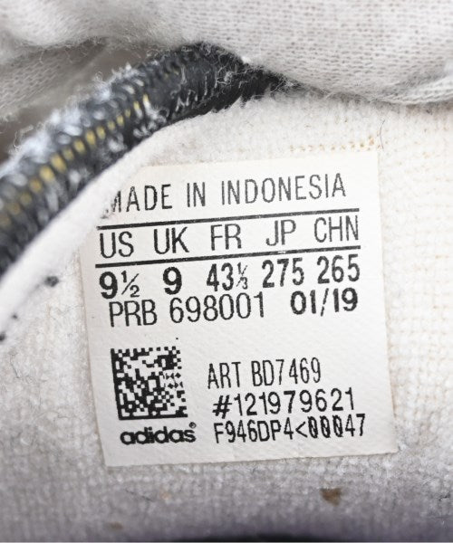 adidas รองเท้าผ้าใบ