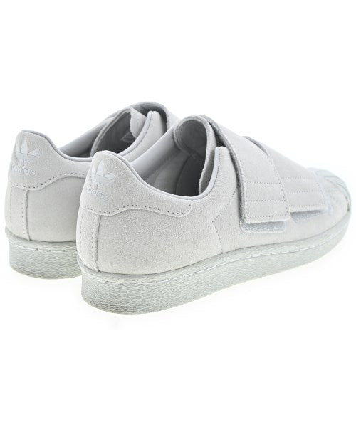 adidas รองเท้าผ้าใบ