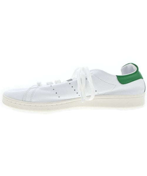 adidas รองเท้าผ้าใบ