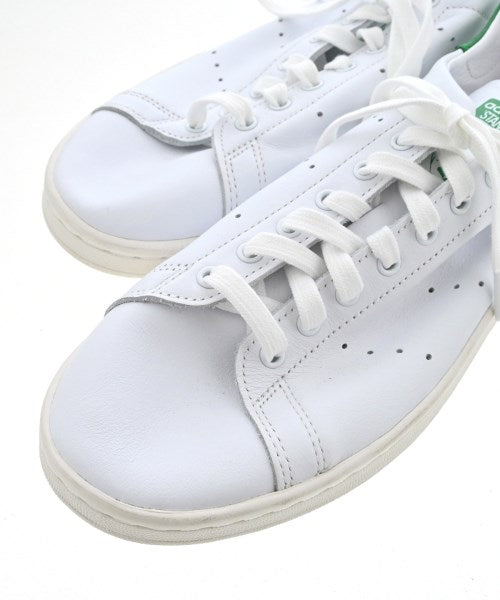 adidas รองเท้าผ้าใบ