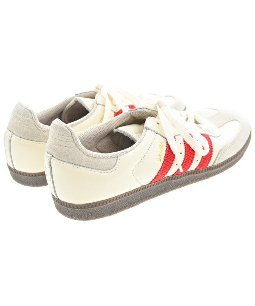 adidas รองเท้าผ้าใบ