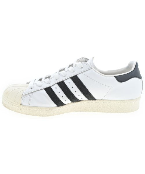 adidas รองเท้าผ้าใบ