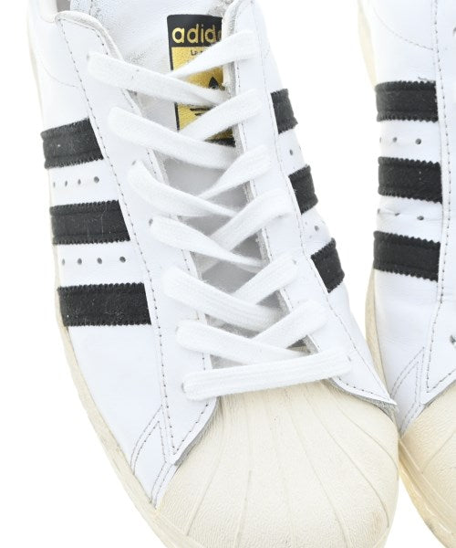 adidas รองเท้าผ้าใบ