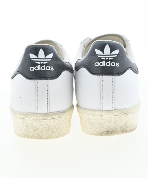 adidas รองเท้าผ้าใบ