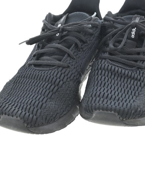 adidas รองเท้าผ้าใบ