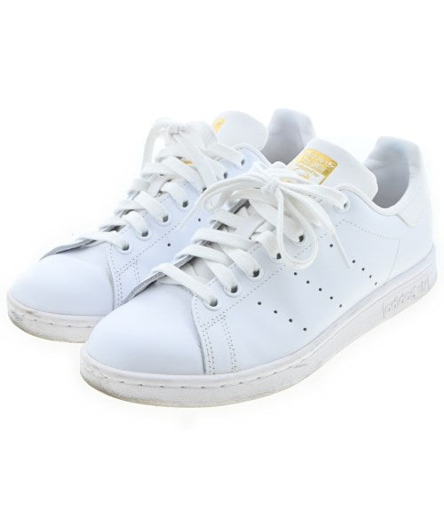 adidas รองเท้าผ้าใบ
