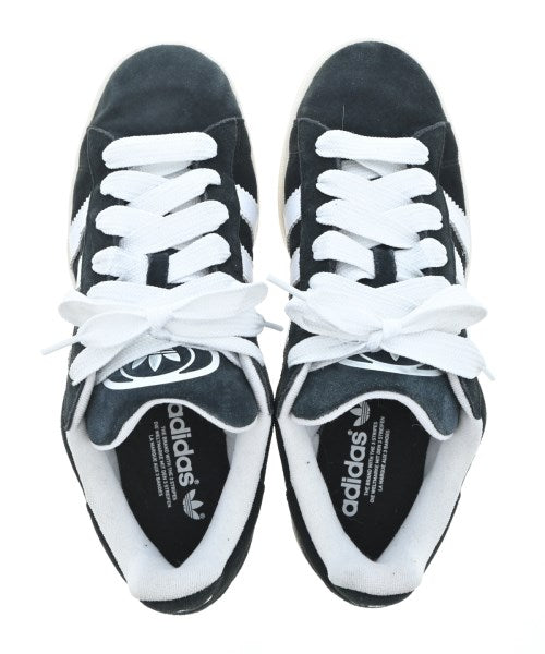 adidas รองเท้าผ้าใบ