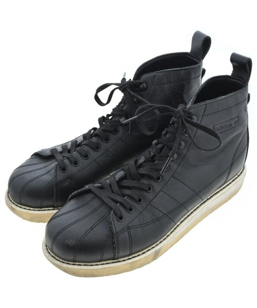 adidas รองเท้าผ้าใบ