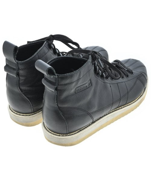 adidas รองเท้าผ้าใบ