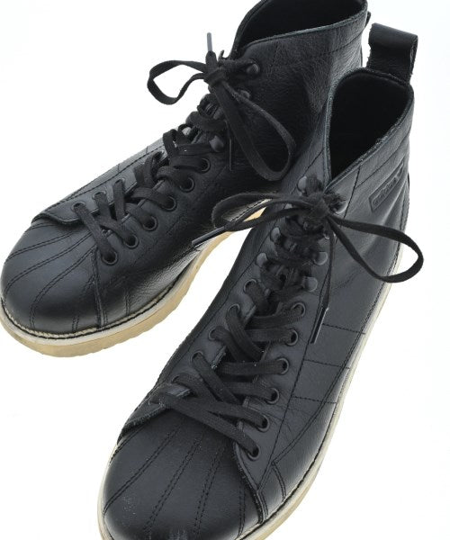 adidas รองเท้าผ้าใบ