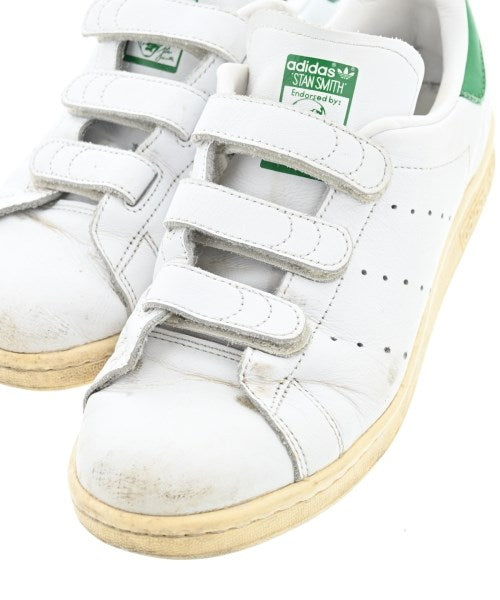 adidas รองเท้าผ้าใบ