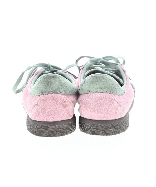 adidas รองเท้าผ้าใบ