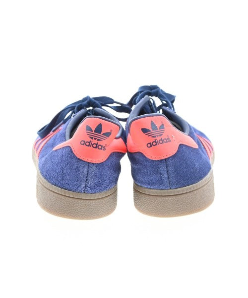 adidas รองเท้าผ้าใบ