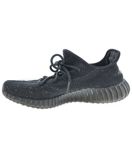 adidas รองเท้าผ้าใบ