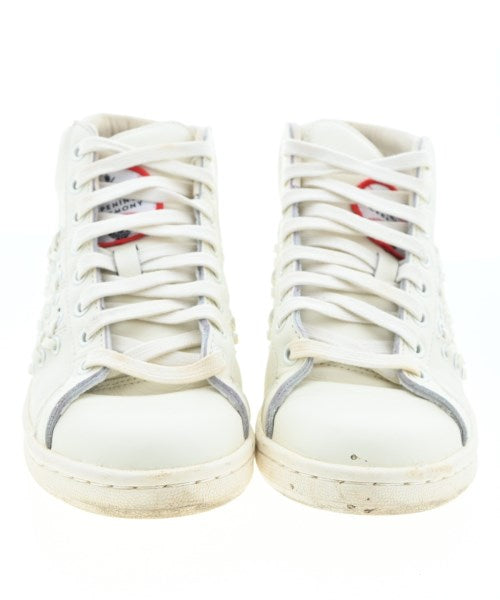 adidas รองเท้าผ้าใบ