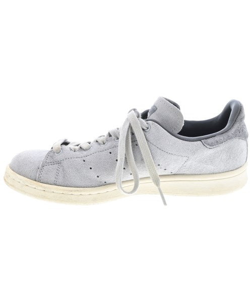 adidas รองเท้าผ้าใบ