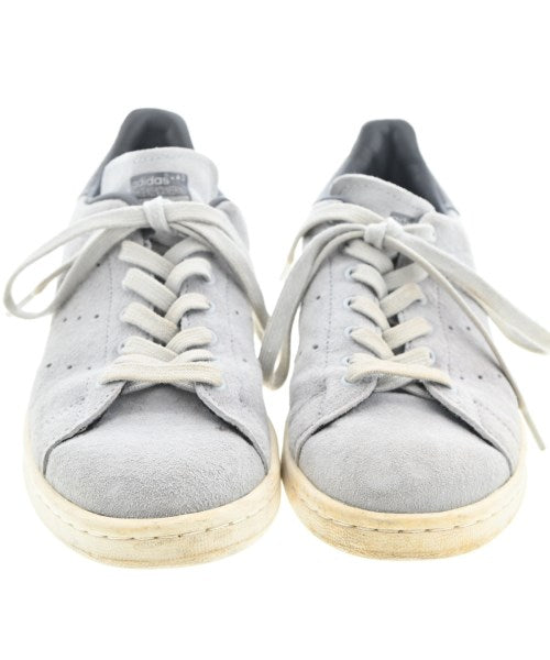 adidas รองเท้าผ้าใบ