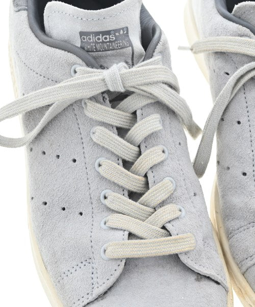 adidas รองเท้าผ้าใบ