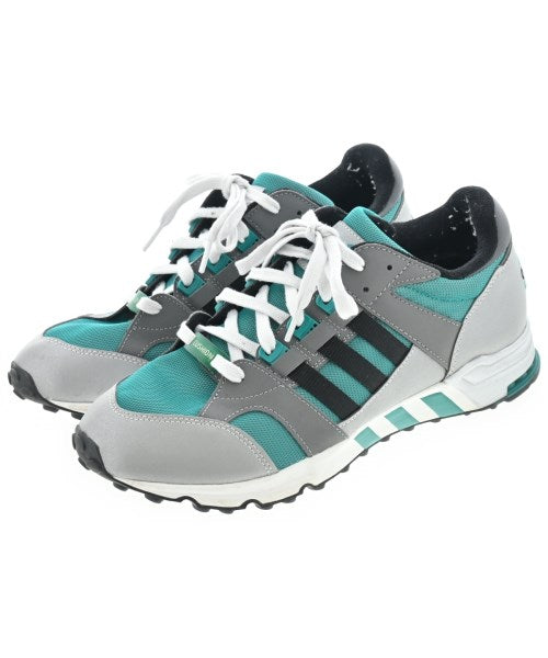 adidas รองเท้าผ้าใบ