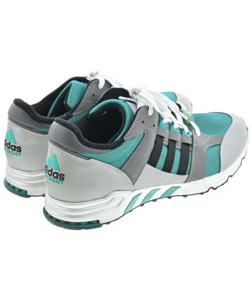 adidas รองเท้าผ้าใบ
