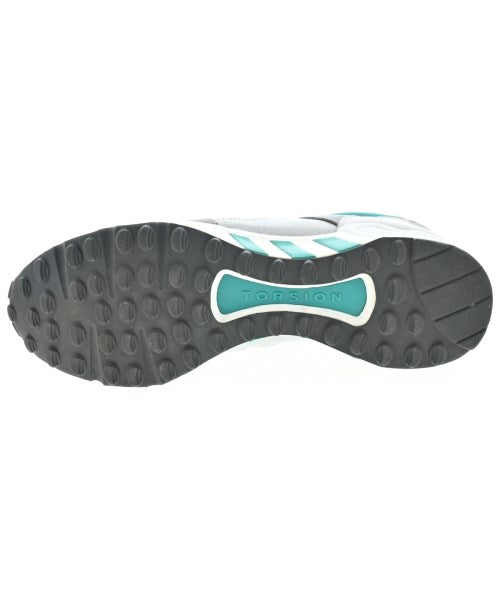 adidas รองเท้าผ้าใบ