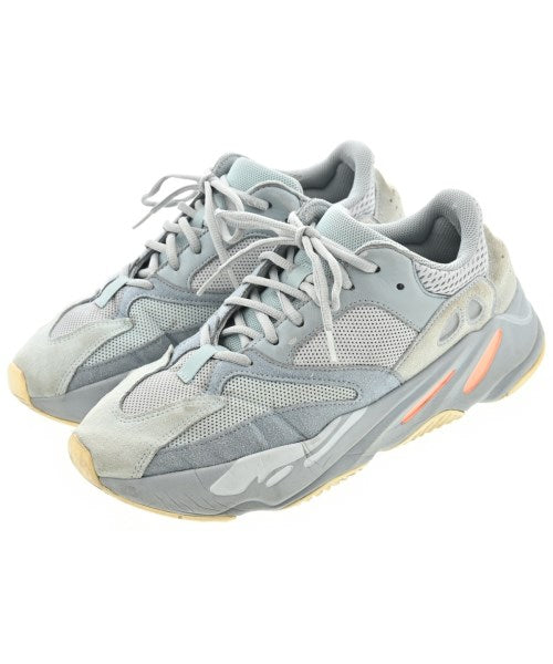 adidas รองเท้าผ้าใบ