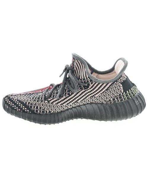 adidas รองเท้าผ้าใบ