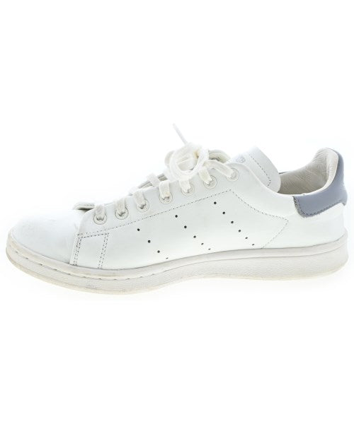 adidas รองเท้าผ้าใบ