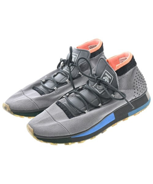 adidas รองเท้าผ้าใบ