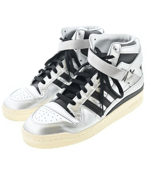 adidas รองเท้าผ้าใบ