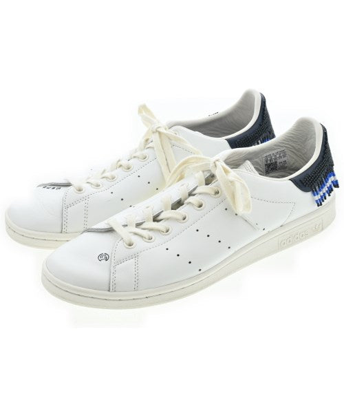 adidas รองเท้าผ้าใบ