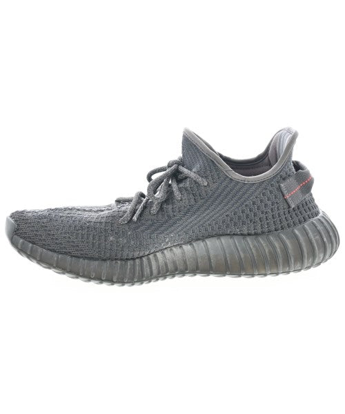 adidas รองเท้าผ้าใบ