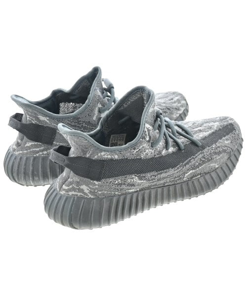 adidas รองเท้าผ้าใบ