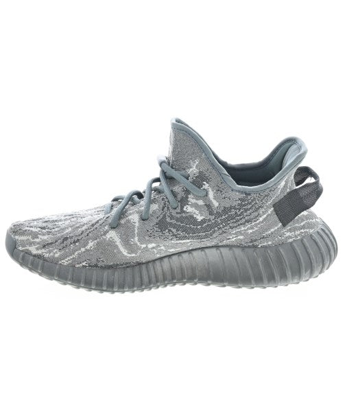 adidas รองเท้าผ้าใบ