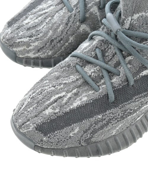 adidas รองเท้าผ้าใบ