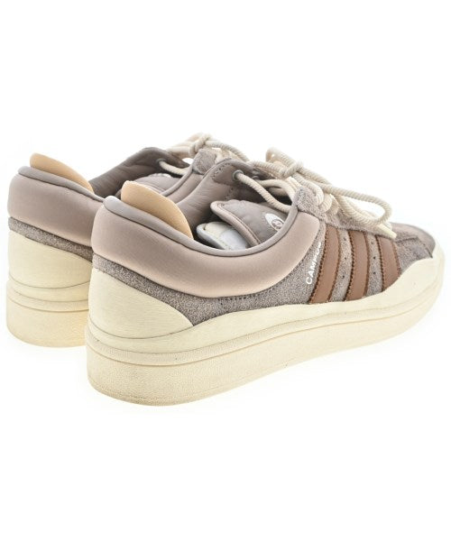 adidas รองเท้าผ้าใบ