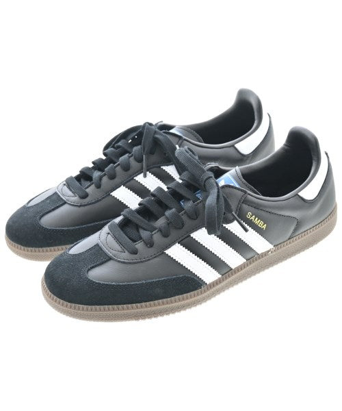 adidas รองเท้าผ้าใบ