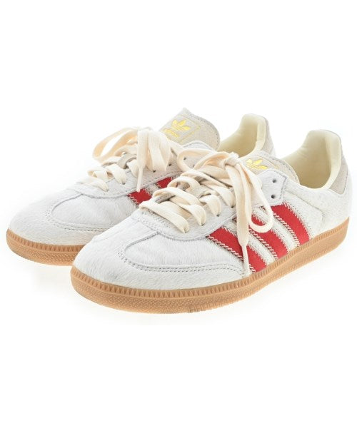adidas รองเท้าผ้าใบ