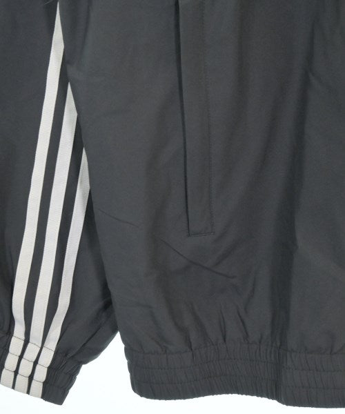 adidas แจ็คเก็ตเบลาส์ อื่น