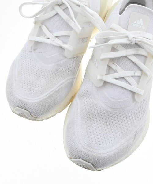 adidas รองเท้าผ้าใบ