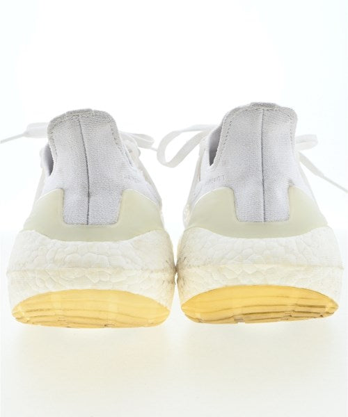 adidas รองเท้าผ้าใบ