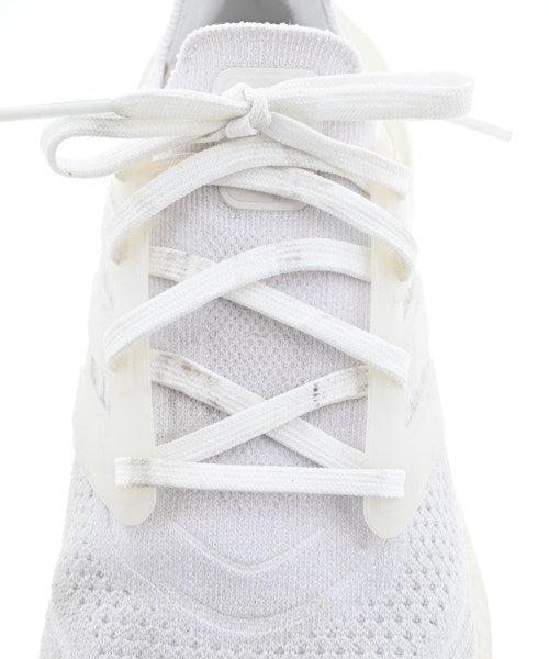 adidas รองเท้าผ้าใบ