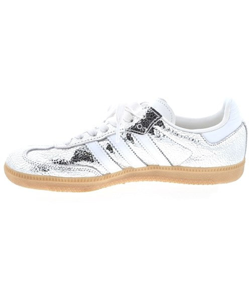 adidas รองเท้าผ้าใบ