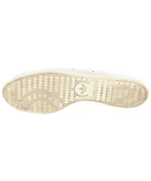 adidas รองเท้าผ้าใบ